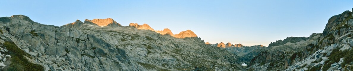 Pyrénées - Carros del foc