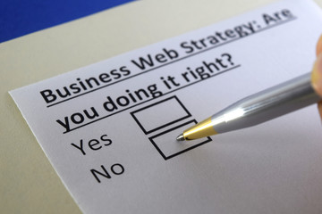 Obraz premium One person is answering question about business web strategy.