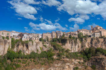 Fototapeta na wymiar hermosas ciudades medievales de España, Cuenca