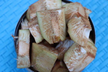 Clean, cut pieces of raw jack fruit, cooking preparations