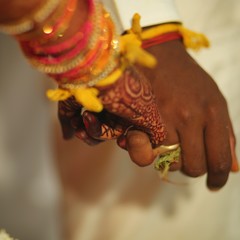 indian henna tattoo during marriage