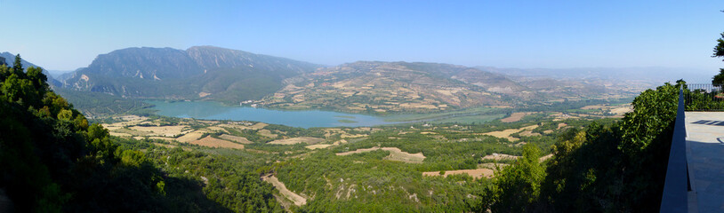 Fototapeta na wymiar Panoramic view of the Terradets reservoir, Noguera Pallaresa river. Lleida, Catalonia