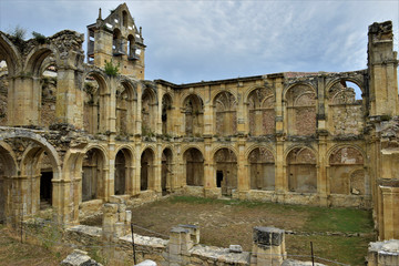 Monasterio de Santa Mar&iacute;a de Rioseco