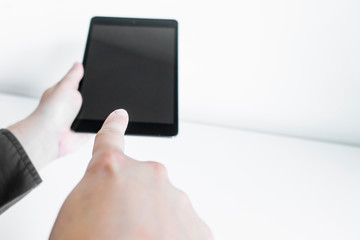 tablet ipad biznes ekran dotykowy praca - obrazy, fototapety, plakaty