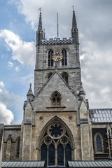 Fototapeta na wymiar The Southwark Cathedral in London