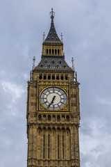 Fototapeta na wymiar The top of the Big Ben in London