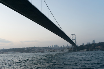 Obraz premium bridge over the river