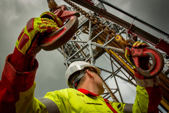 STAVANGER NORWAY OIL RIG WORKER
