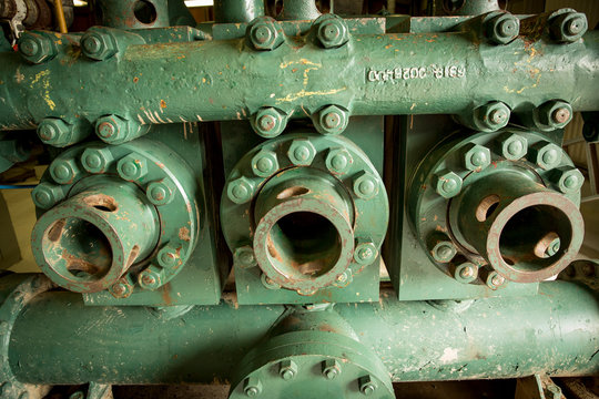 STAVANGER NORWAY OIL RIG PUMPS