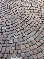 pavimentazione sampietrini piazza città