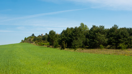 
View of the Sokolich Mountains Reserve. Free entry space.