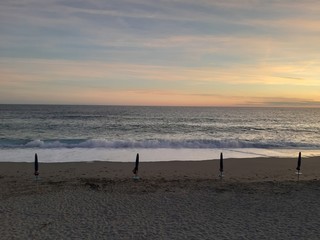 Italienische Welle auf dem Weg zum Sonnenuntergang