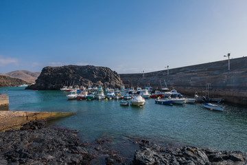 Fototapeta na wymiar port in fishing village of El Cotillo at Fuerteventura, Canary Island, Spain