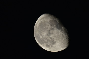 2020年5月12日月齢18.62　2時14分
