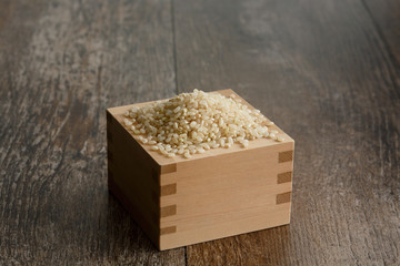 升に入った玄米