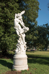 Obraz premium Beautiful classic style sculpture in a public park, in Montevideo, Uruguay
