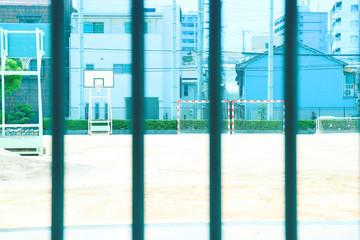 休校の校庭