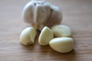 Knoblauch geschält