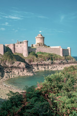 Obraz premium Paysage mer - Chateau Fort Lalatte - Côte Bretagne