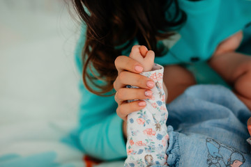 little toddler handle mom happiness