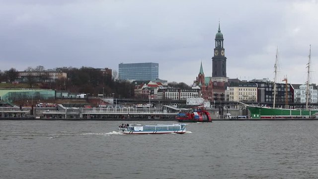 Elba River and view to the The St. Pauli Piers and church of St. Michael.