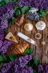 Fototapeta na wymiar lilac sweets cake wood