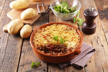 mashed potato casserile with minced beef