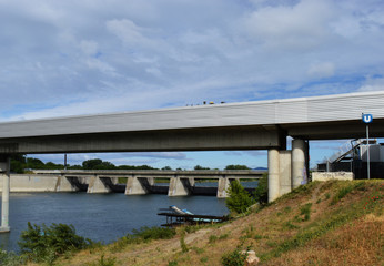 Fototapeta na wymiar Autobahns and railway bridges over the river