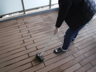 Cleaning the balcony　～バルコニーの掃除