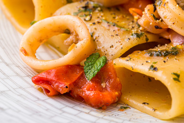 Pasta con totani