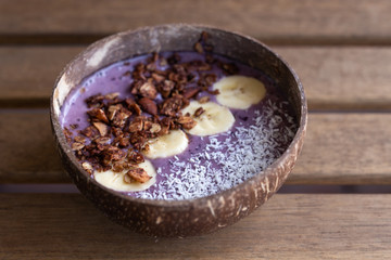 Coconut bowl