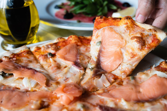 Salmone Affumicato, smoked salmon pizza