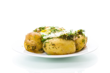 boiled early potatoes with fried egg and dill