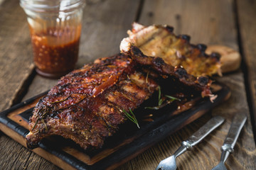 Baked pork ribs with sauce