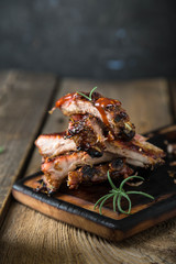 Baked pork ribs with sauce