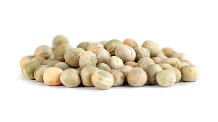 Fototapeta na wymiar Dried green peas isolated on white background