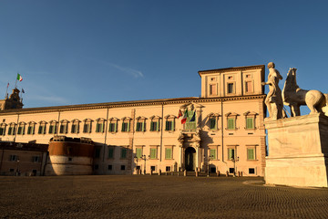 Fototapeta premium View of the Quirinale Palace closed without tourists due to phase 2 of the lockdown