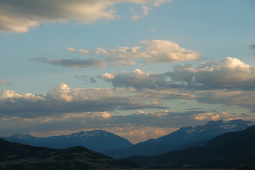 Obraz premium clouds over the mountains
