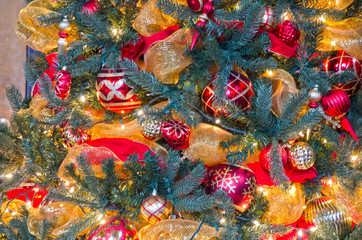 Christmas Tree Decorations and Lights