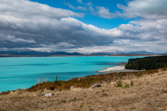 Turquoise Blue Mountain Lake Pukaki New Zealand