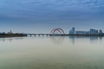 Obraz premium yangtze river cable stayed bridge