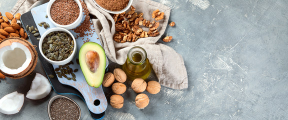 Obraz na płótnie Canvas Foods high in plantbased fats