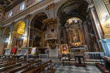 Obraz premium Wnętrze kościoła San Marcello al Corso w Rzymie, Włochy