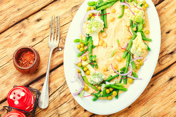 Hummus and variety of vegetable