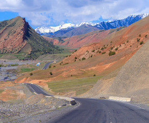 road to the mountains