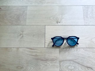 サングラス　眼鏡