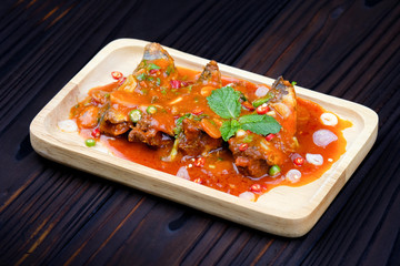 Spicy Canned Sardine Salad with raw material