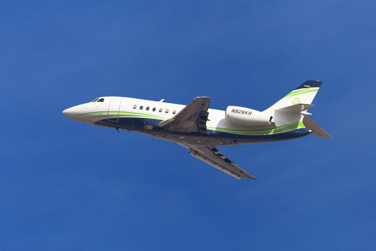 Dassault Falcon 2000