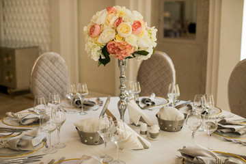 wedding table setting