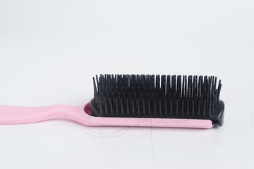 Comb causes hair loss increase breakage